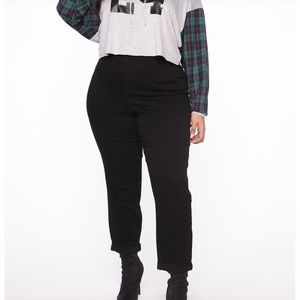 Brand new with tags black Fashion Nova jeans